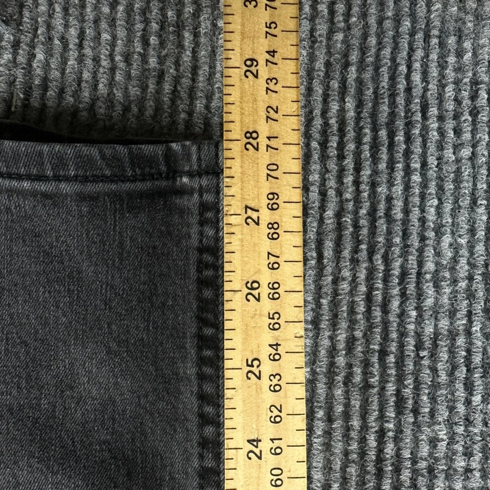Levis levis 541
